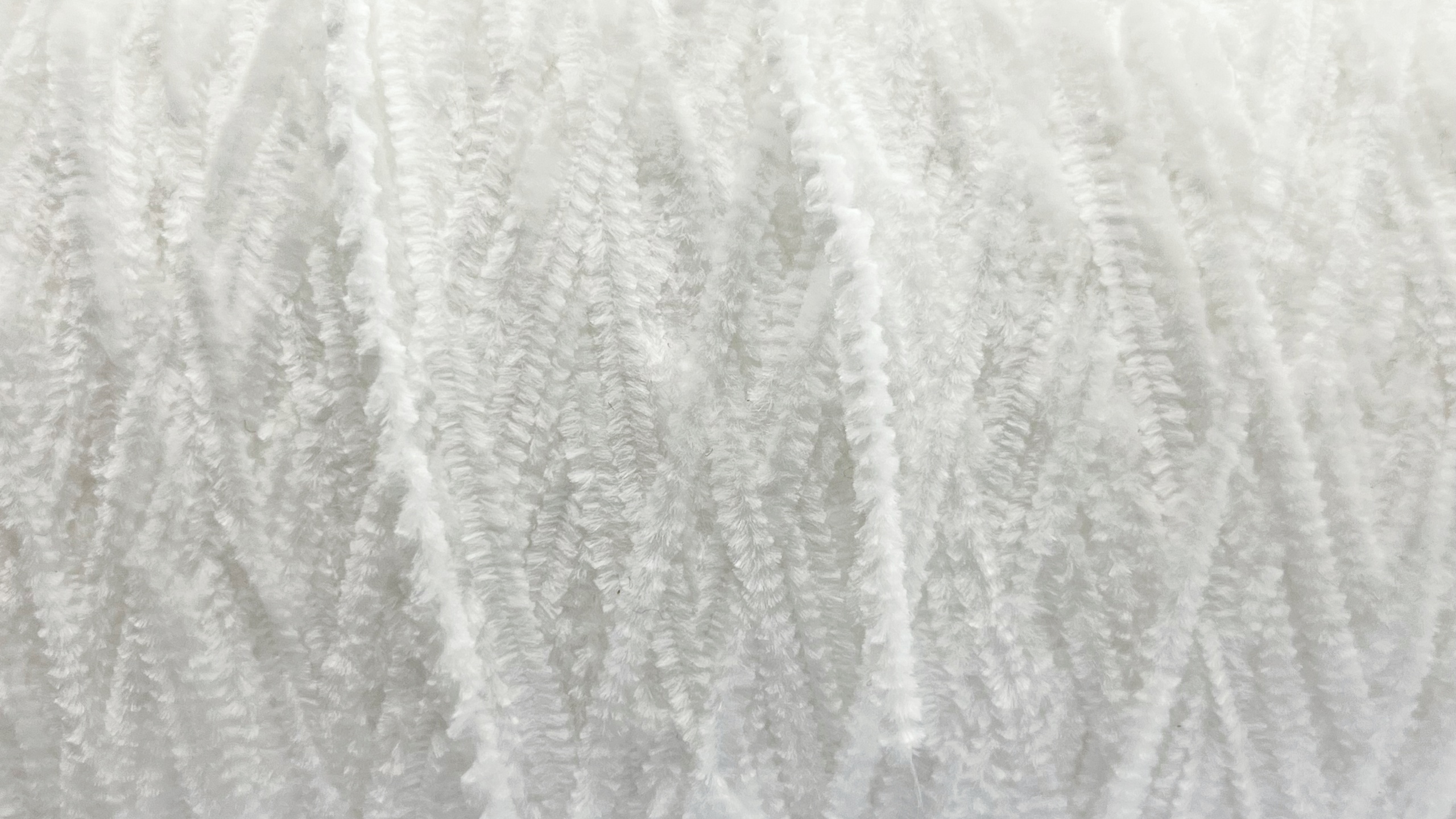 2.5NM chenille yarn like acrylic